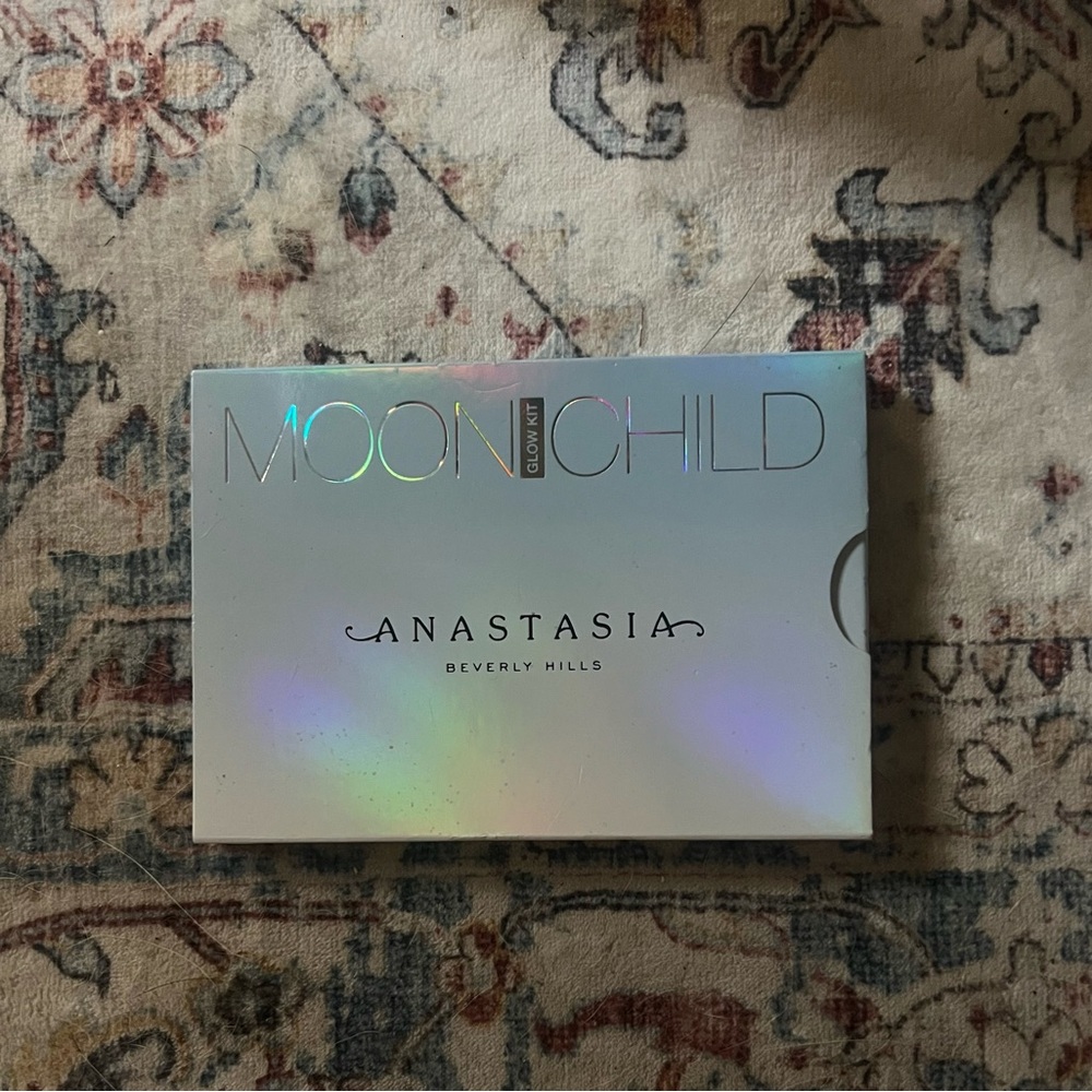 Anastasia Moon Child Glow Kit